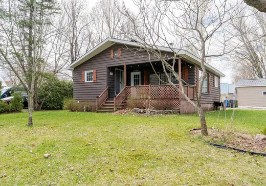 Bungalow à vendre - 2259 Route William, St-Ferdinand, G0N1N0
