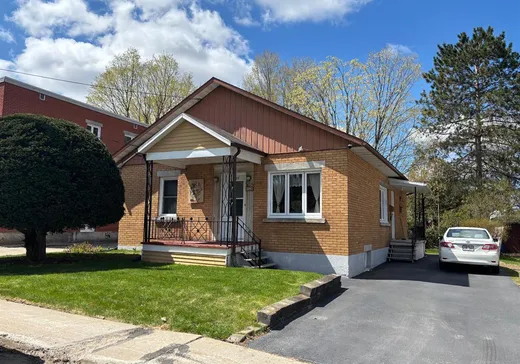 House for sale - 305 Rue Victoria, Victoriaville, G6P 5G4