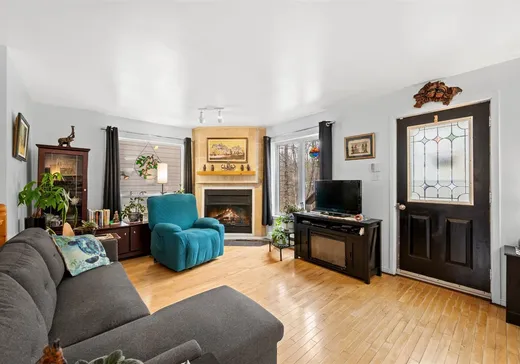 Maison à vendre - 69 1re rue du Domaine-Bavarois, Saint-Sauveur, J0R 1R1