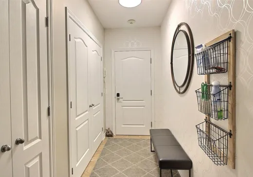 Condo for sale - 124 Boul. de Bromont, App. 202, Bromont, J2L 2K8