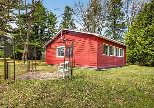 House for sale - 1045 Route Therrien, Sainte-Clotilde-de-Horton, J0A 1H0