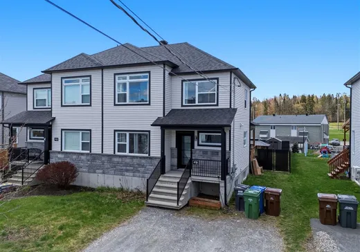 House for sale - 416 Rue du Vaisseau-d'Or, Fleurimont, J1H 0K3
