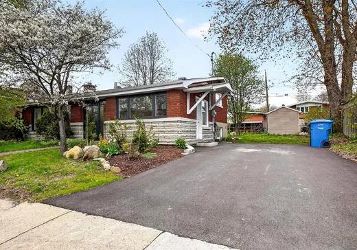 House for sale - 698 Rue Parker, Greenfield Park, J4V 1S8