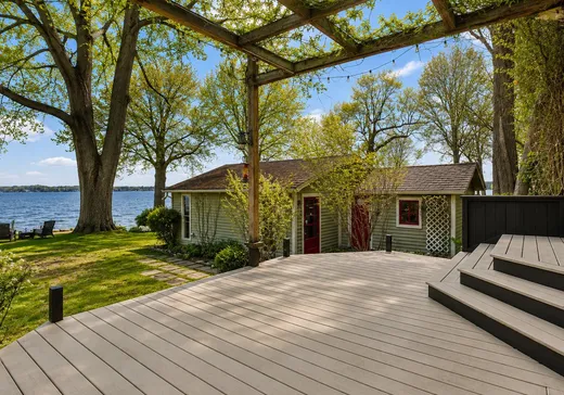 House for sale - 433 Av. de la Pointe-Jameson, Venise en Quebec, J0J 2K0