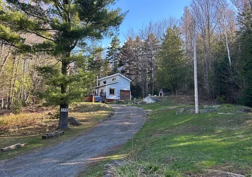 Maison à vendre - 175 Rue Gagnon, Saint-Calixte, J0K 1Z0