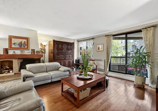 Condo à vendre - 465 Rue Notre-Dame E., App. 412, Montréal (Vieux-Montréal), H2Y 1C9