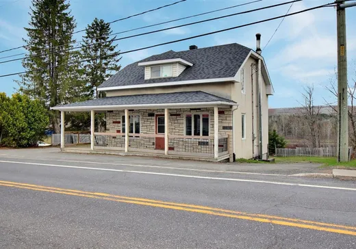 House for sale - 423 Rue Principale, Pohénégamook, G0L 1J0