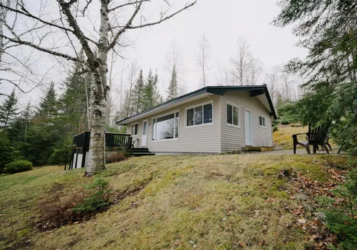Bungalow à vendre - 82 Ch. Champeau, Val-des-Monts, J8N1E6