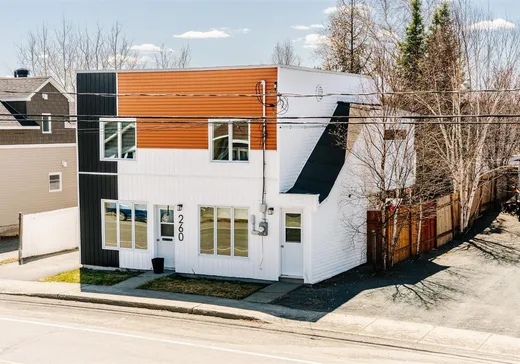 Maison à étages à vendre - 260 Av. Ste-Bernadette, Rouyn-Noranda, J9X3Y6