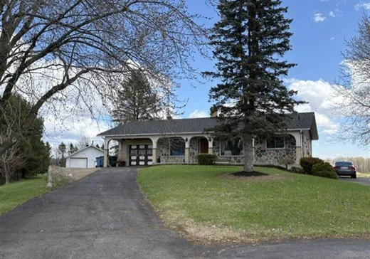 Bungalow à vendre - 1091 Ch. Barrette, St-Felix-De-Valois, J0K2M0