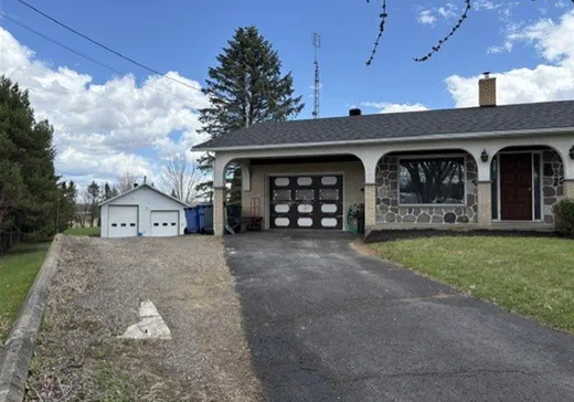Maison à vendre - 1091 Ch. Barrette, St-Felix-De-Valois, J0K 2M0