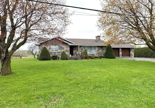 House for sale - 435 Ch. du Ruisseau N., Saint-Mathieu-de-Beloeil, J3G 6Y1