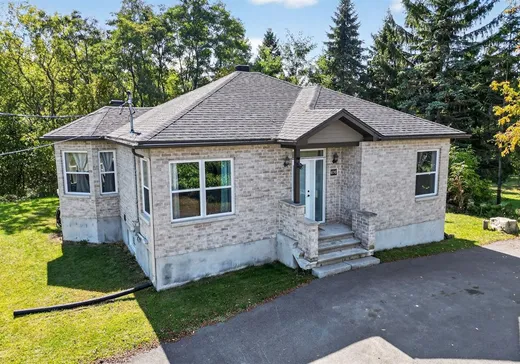 House for sale - 676 25e Avenue, Saint-Eustache, J7R 4K3