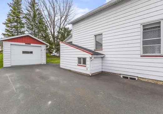 House for sale - 445 23e Rue, Saint-Georges, G5Z 5B8