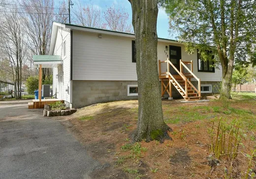 Maison à vendre - 178 Rue Hélène, Saint-Lin-Laurentides, J5M 2N9