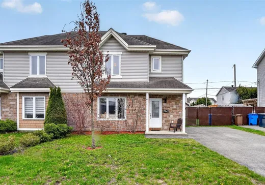 Maison à étages à vendre - 7841 Rue des Groseilles, Terrebonne, J7M0A4