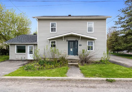 House for sale - 4 Rue Wales, Lachute, J0V 1X0