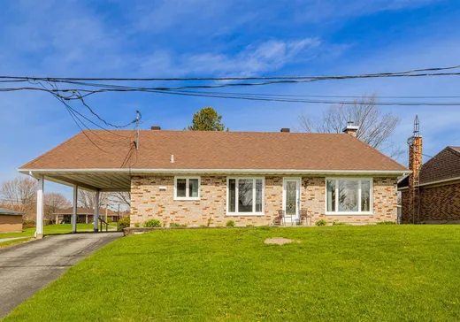 House for sale - 48 Av. Papillon, Saint-Basile, G0A 3G0