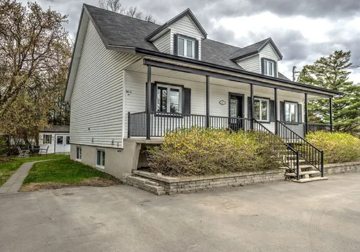 Two or more stories for sale - 457-457A Mtée Masson, Saint-Jérôme, J5J1R1