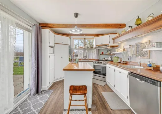 Maison à vendre - 593 Ch. Sir-Lomer-Gouin, Grondine, G0A 1W0