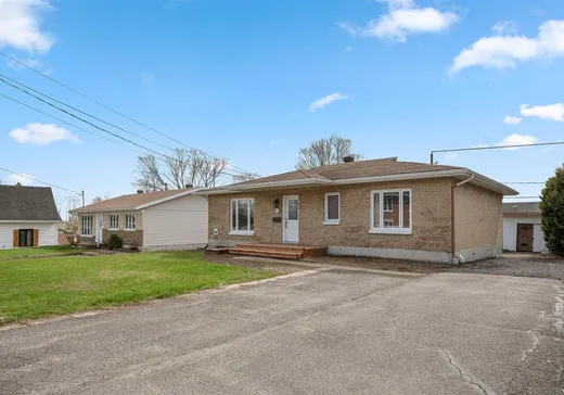 House for sale - 1055 Av. du Bourg-Royal, Charlesbourg, G2L 1X4