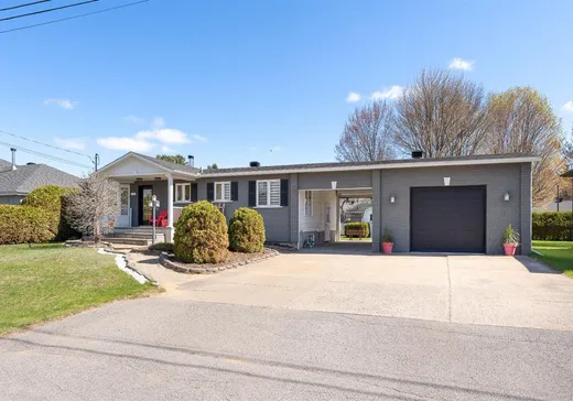Bungalow for sale - 620 Carré du Plateau, Trois-Rivières, G9B7B8