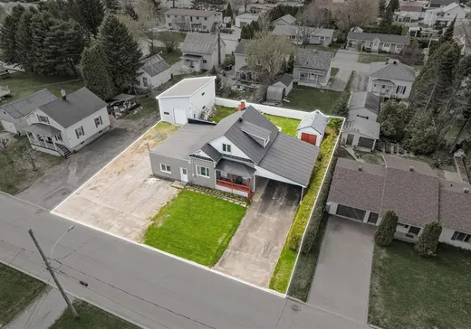 Un étage et demi à vendre - 2750 Rue des Canaris, Bécancour, G9H3Y8