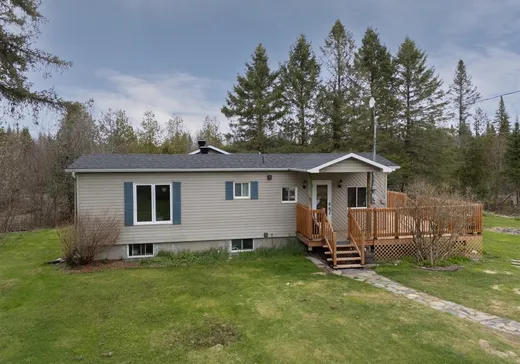 Bungalow à vendre - 5084 Ch. des Semeurs, Warwick, J0A1C0