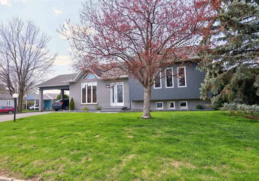 Maison à vendre - 17315 Rue Damboise, Bécancour, G9H 1C5