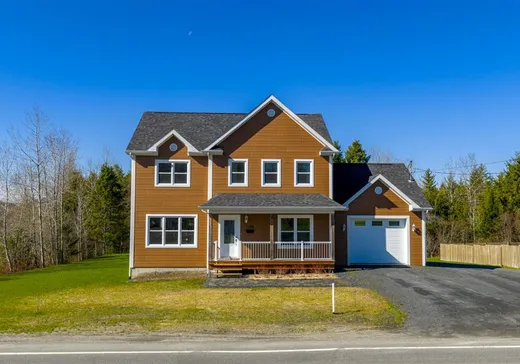 House for sale - 1195 Rue Principale, Lac-Mégantic, G0Y 1G0