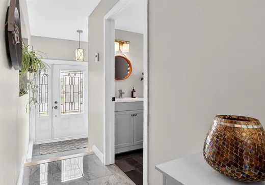 Maison à vendre - 3627 Rue Chaboillez, Longueuil, J4L 4T7