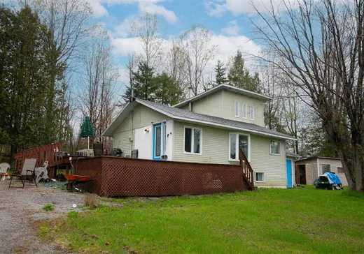 House for sale - 229 3e Avenue, Sainte-camille, J0A 1G0