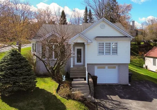 Bungalow for sale - 1808 Rue de Châteaumont, Sherbrooke, J1G5C4