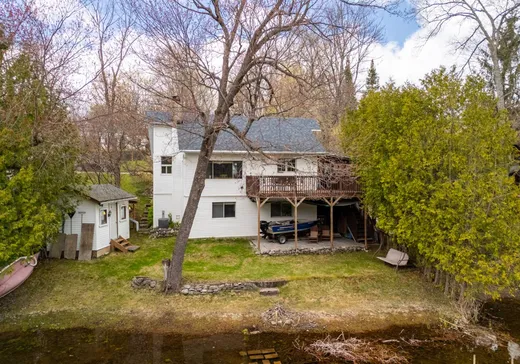 Maison à étages à vendre - 28 Ch. de la Blanche, Val-des-Monts, J8N5A1