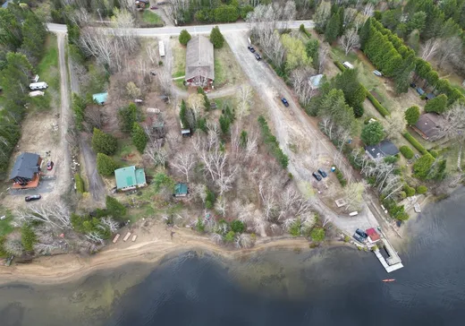 Bungalow à vendre - 9000 Ch. du Lac-Labelle, Mont-Tremblant, J0T1H0