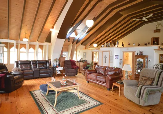 Maison à vendre - 9000 Ch. du Lac-Labelle, Mont-Tremblant, J0T 1H0