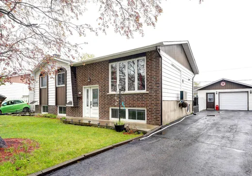 House for sale - 323 Rue de Milan, Saint-Eustache, J7P 4Y4