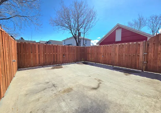 House for sale - 180 Rue J.-Octave-Lebel, Matane, G4W 3G2