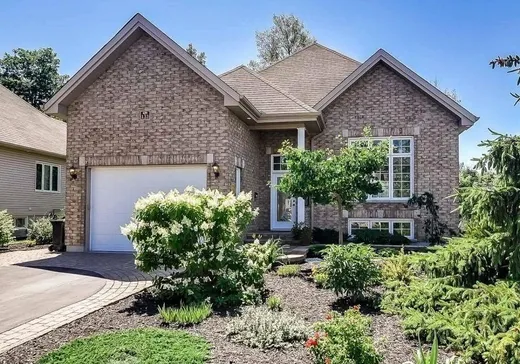 Two or more stories for sale - 131 Rue de la Pointe-Pelée, Gatineau, J8V0G4
