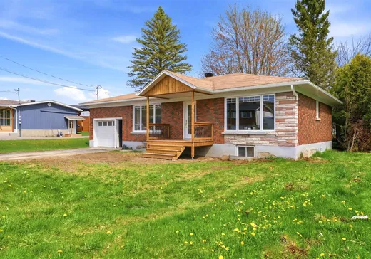 Maison à vendre - 534 Rue Dyson, Pointe-Claire (Île de Montréal), J0B 2H0