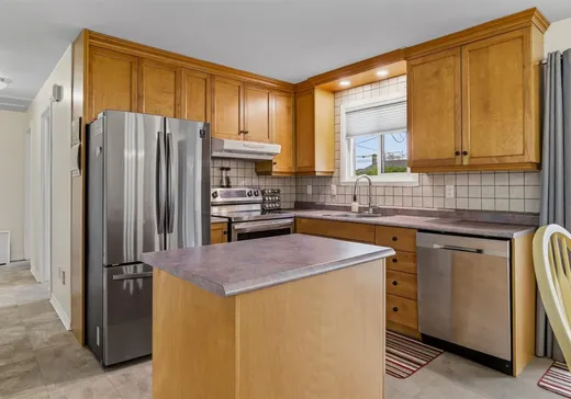 Maison à vendre - 477 Rue Simonds S., Granby, J2J 1B9