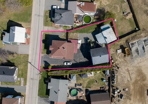 House for sale - 261 Rue Principale, St-Adelphe-De-Champlain, G0X 2G0