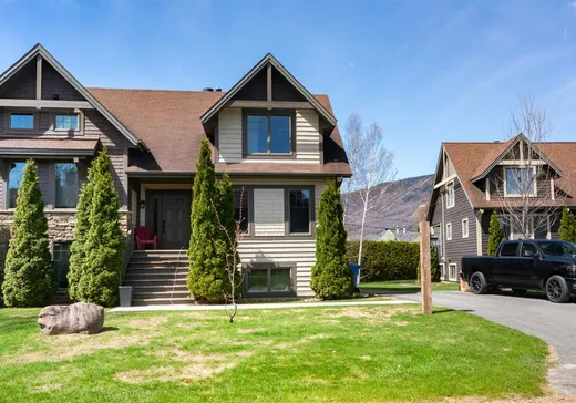 Maison à vendre - 6 Rue de Nagano, St-Ferreol-les-Neiges, G0A 3R0