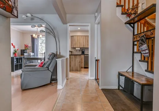 Maison à vendre - 6606 Rue des Cygnes, Laval (Sainte-Rose), H7L 4M3