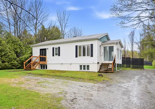House for sale - 190 Boul. Coakley, Val des Sources, J1T 1A5
