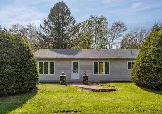 Maison à vendre - 34 Av. du Parc, Magog, J1X 5W9