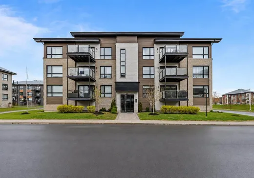 Condo à vendre - 3625 Rue Médard-Émard, App. 301, St-Hubert, J3Y0W4