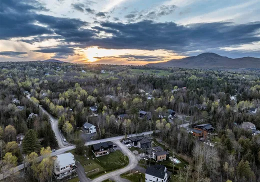 Maison à vendre - 752 Ch. Viens, Magog, J1X 5N2
