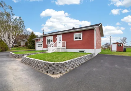 House for sale - 25 Rue Gauvreau, L'Isle-Verte, G0L 1K0