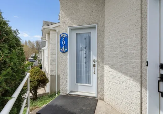 Maison à vendre - 704 Rue Valiquette, Saint-Jérôme, J7Z 7B8